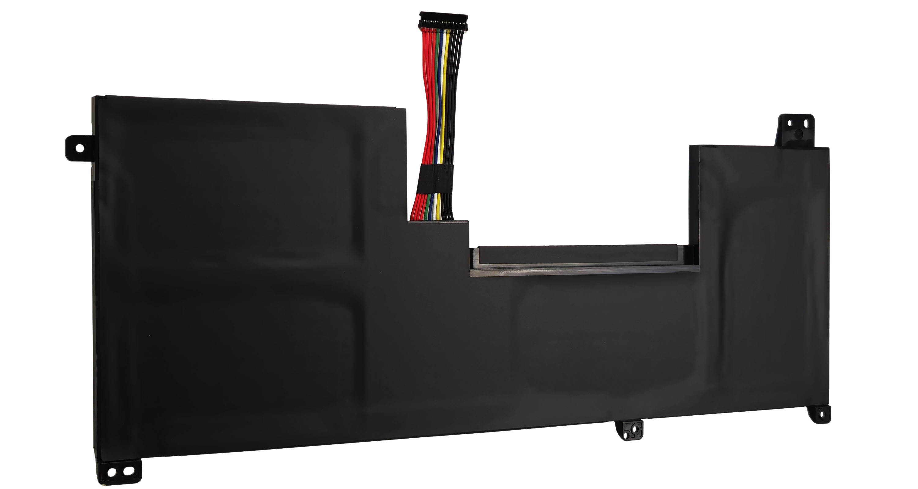 Czarna bateria laptopa z kablami, na białym tle.