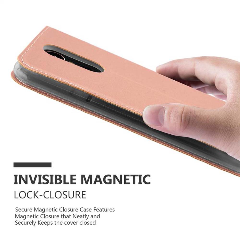 Una custodia per telefono color oro rosa con chiusura magnetica invisibile.