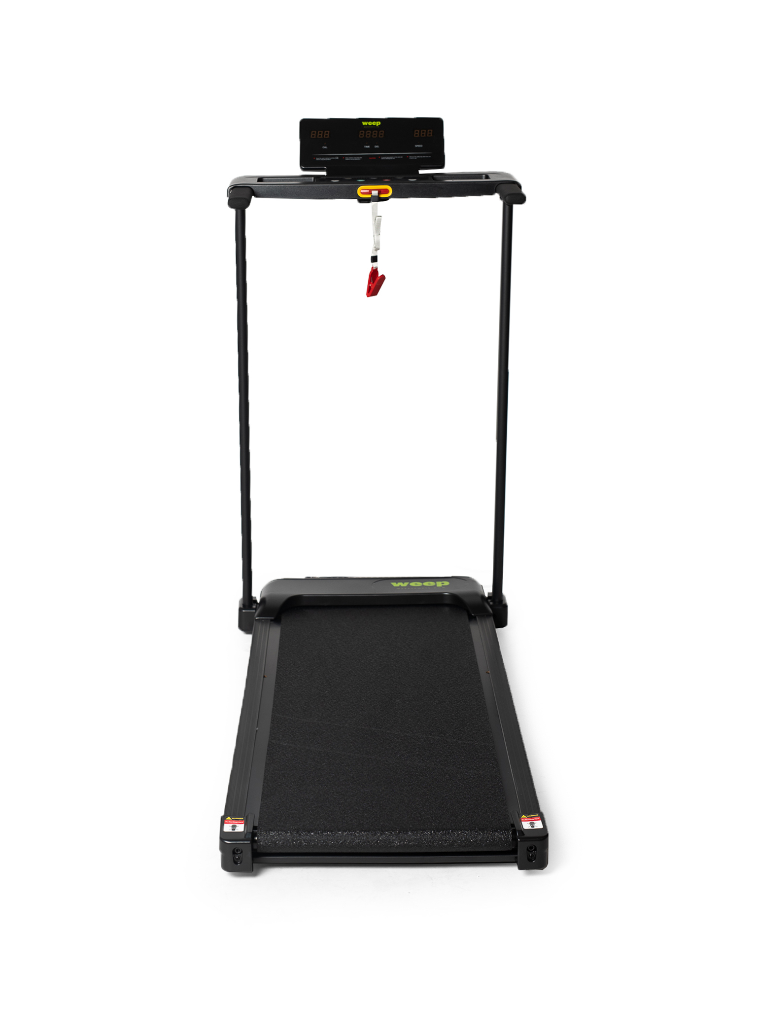 Czarna bieżnia z cyfrowymi wyświetlaczami i linką bezpieczeństwa.