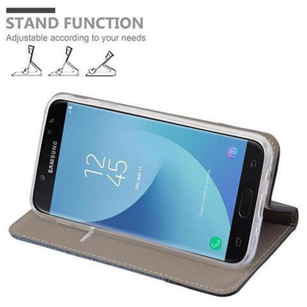 Telefono Samsung in custodia di jeans blu e cuoio, mostra la funzione stand.