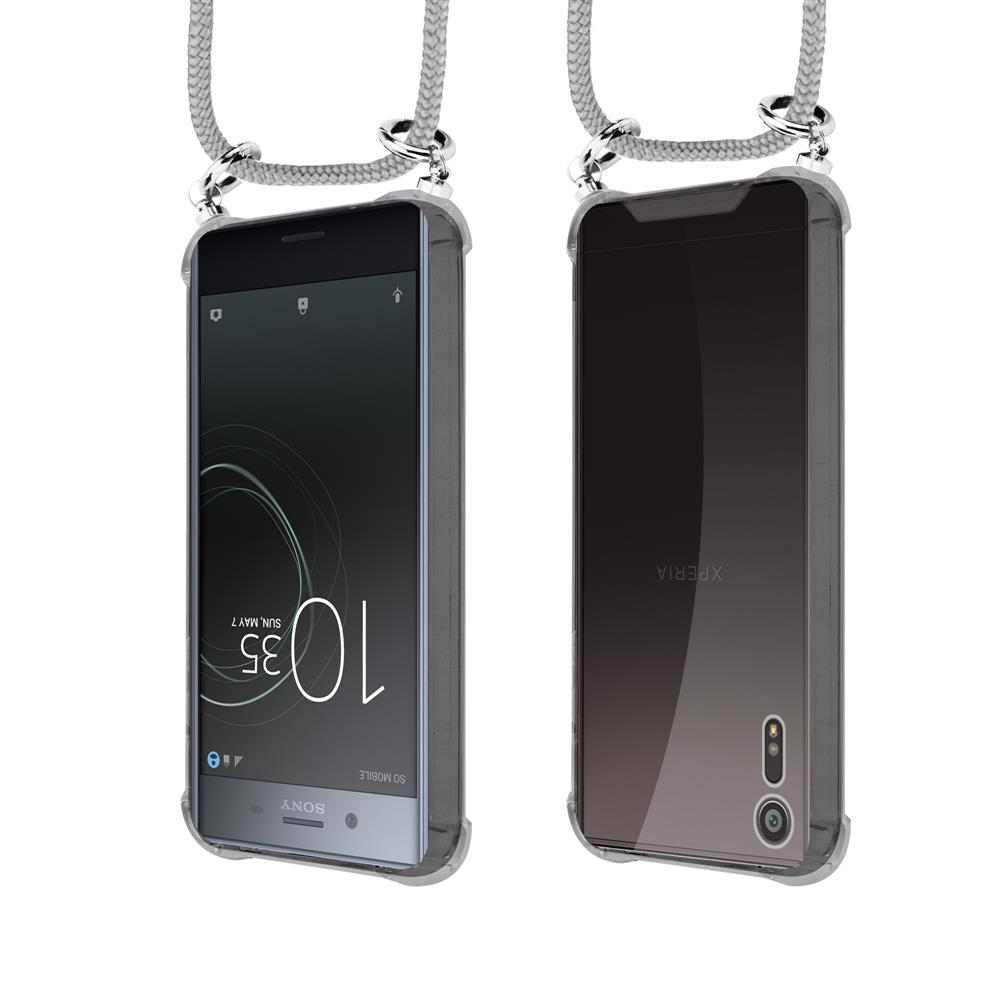 Due smartphone con cordini, viste frontale e posteriore.