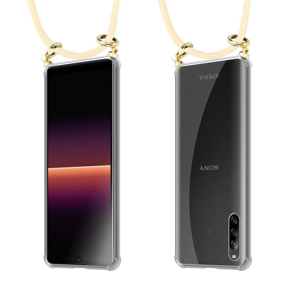 Uno smartphone in custodia trasparente con cordino.
