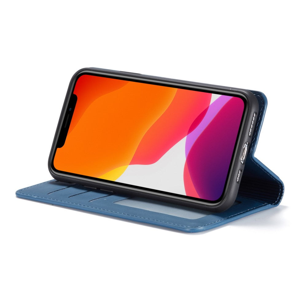Ein blaues Handycover mit einem Telefon, das auf einem weißen Hintergrund steht.