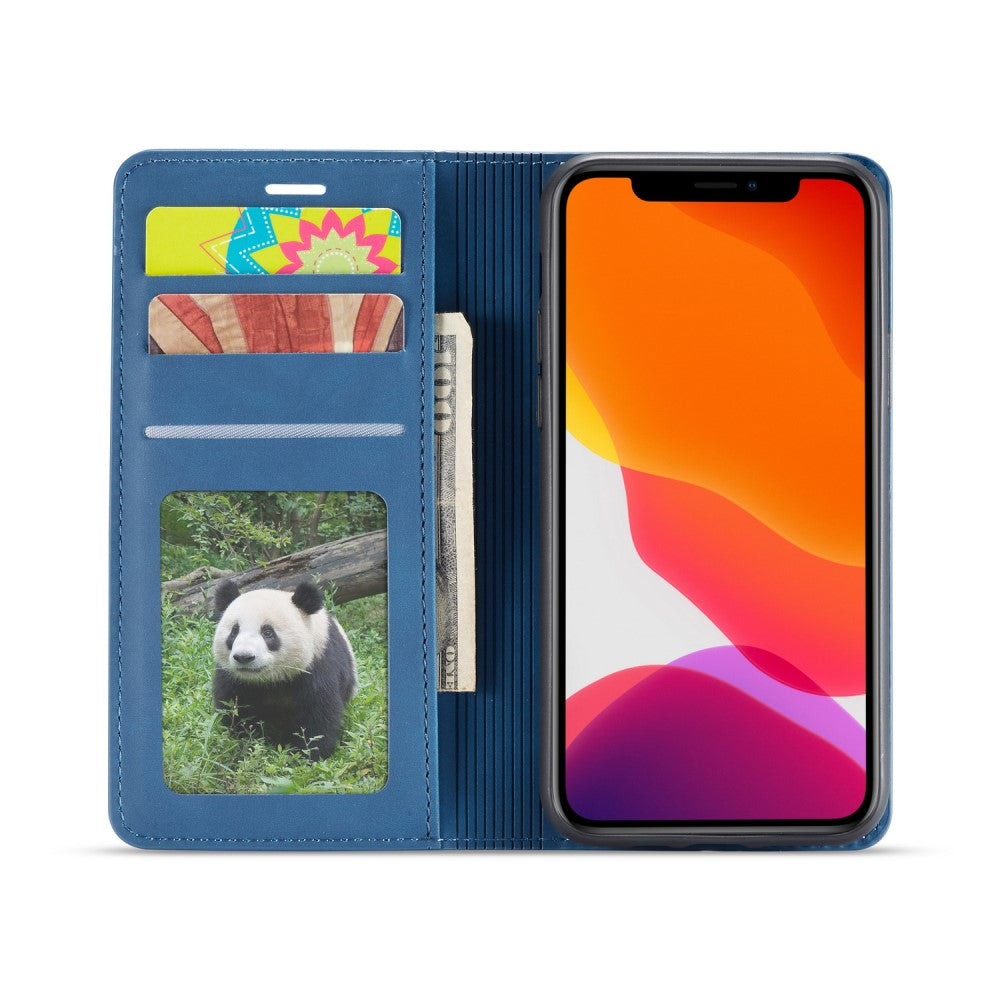 Blaue Handyhülle mit Fächern für Karten, Geld und einem Panda-Bild.