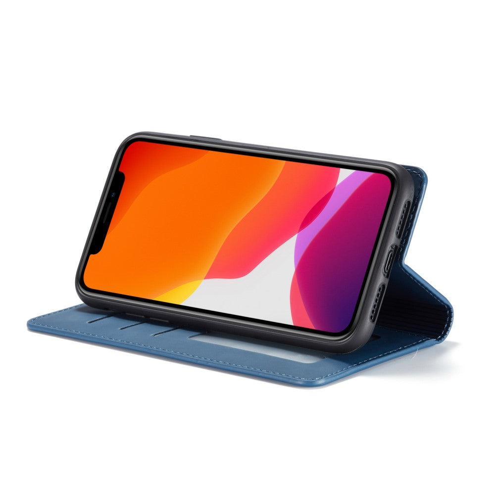 Una custodia blu a conchiglia con uno smartphone che mostra uno sfondo colorato.
