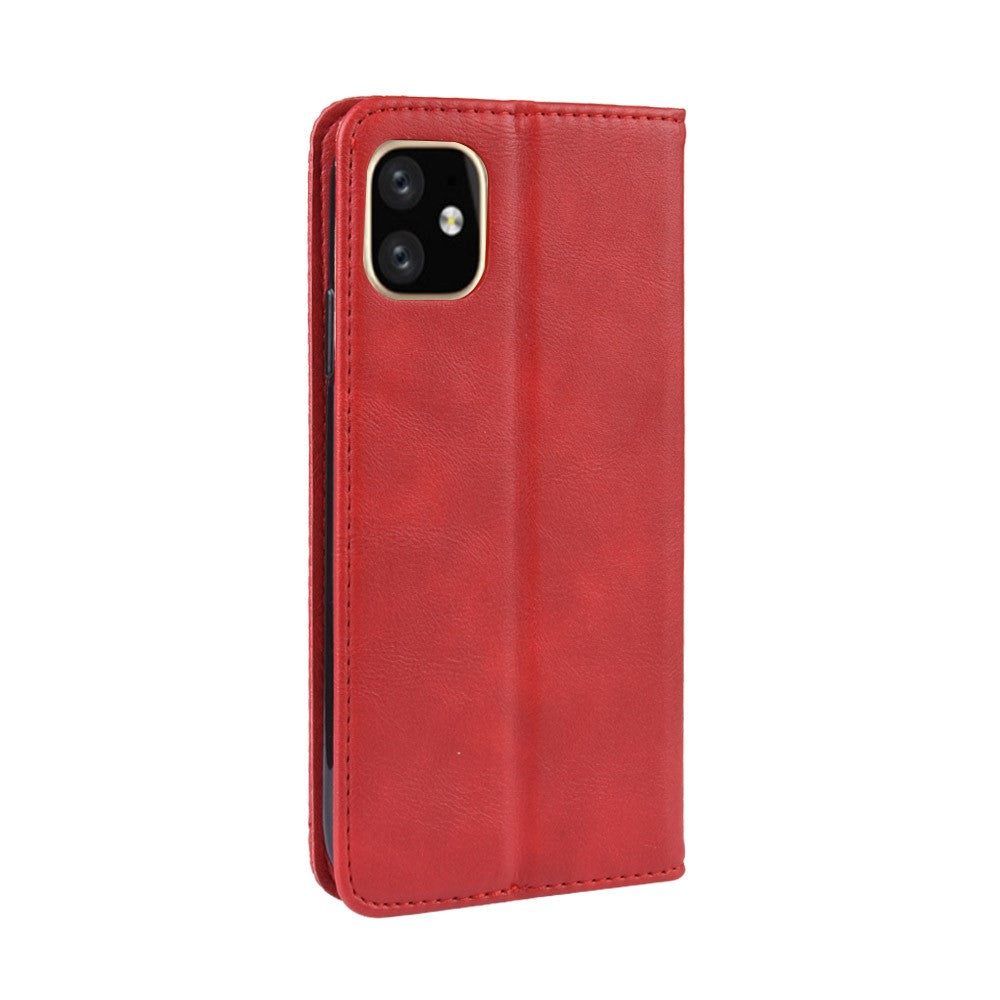 Custodia a libro in pelle rossa per smartphone, mostra il ritaglio della fotocamera.