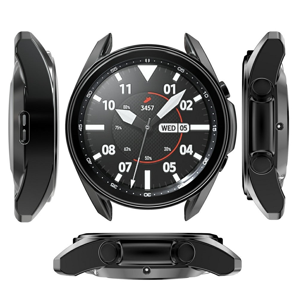 Uno smartwatch nero mostrato da diverse angolazioni, con quadrante dettagliato.