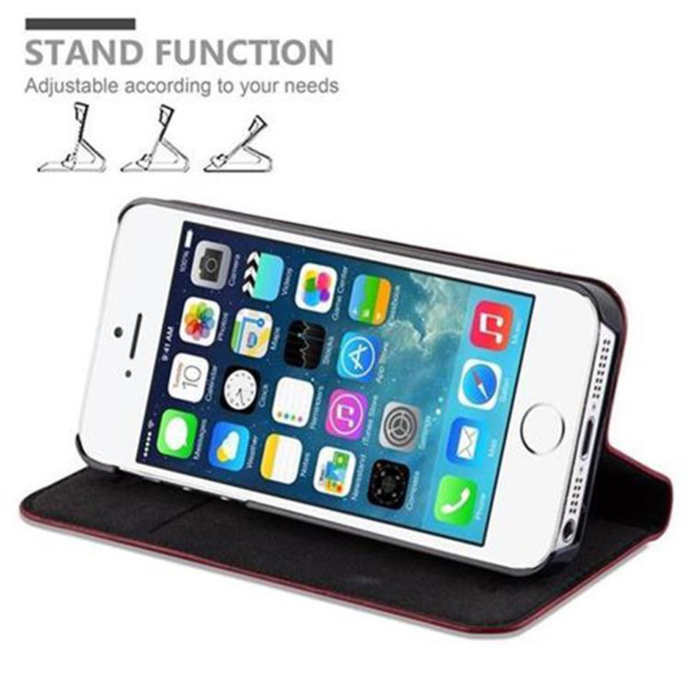 Uno smartphone bianco in una custodia rossa con funzione stand.