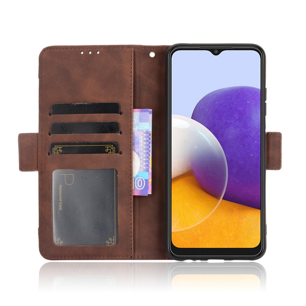 Custodia a portafoglio marrone con slot per carte e banconota, smartphone all'interno.