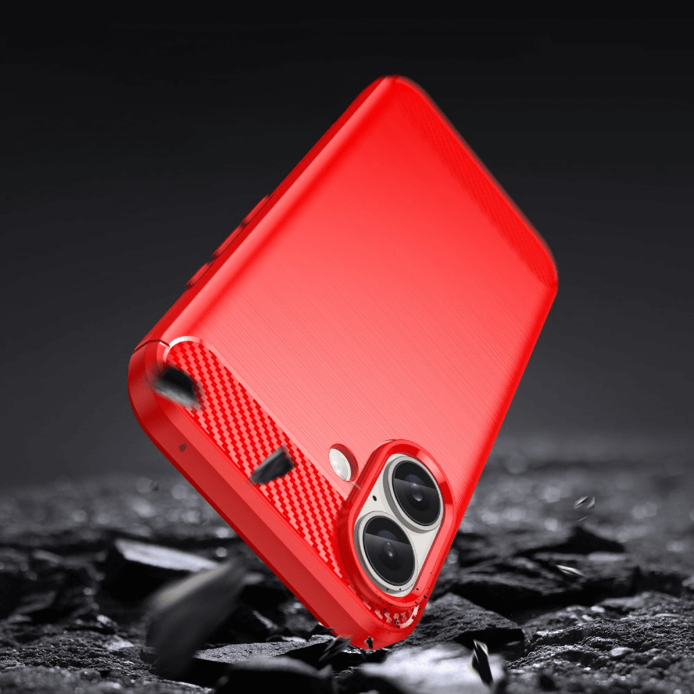 Cover rossa per telefono con texture carbonio che cade su rocce nere.