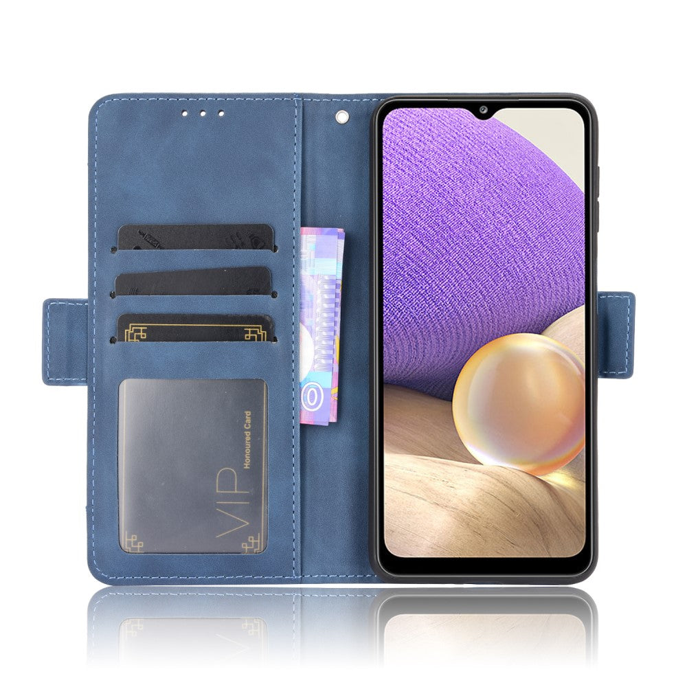 Custodia blu per telefono con slot per carte e schermo aperto che mostra una palla.