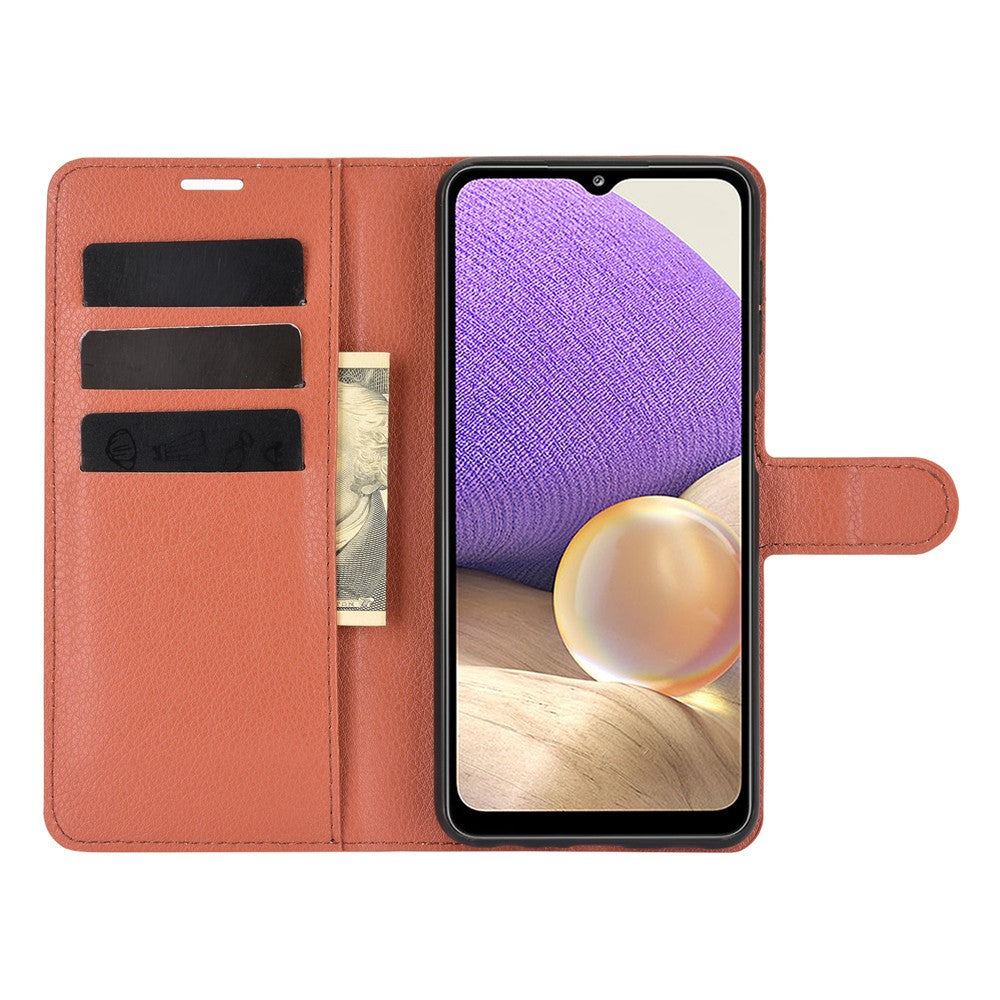 Custodia marrone per telefono con slot per carte e banconota.