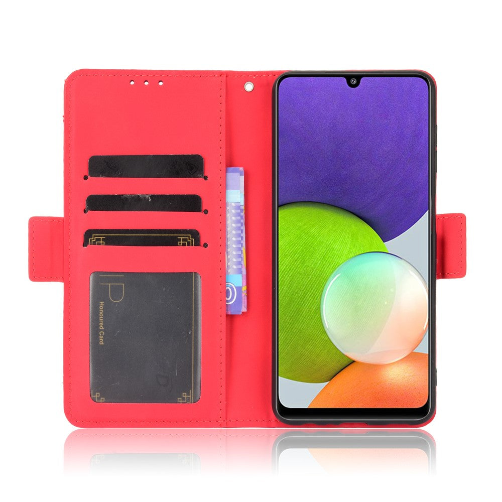 Custodia rossa per telefono con slot per schede e uno smartphone con sfondo colorato.