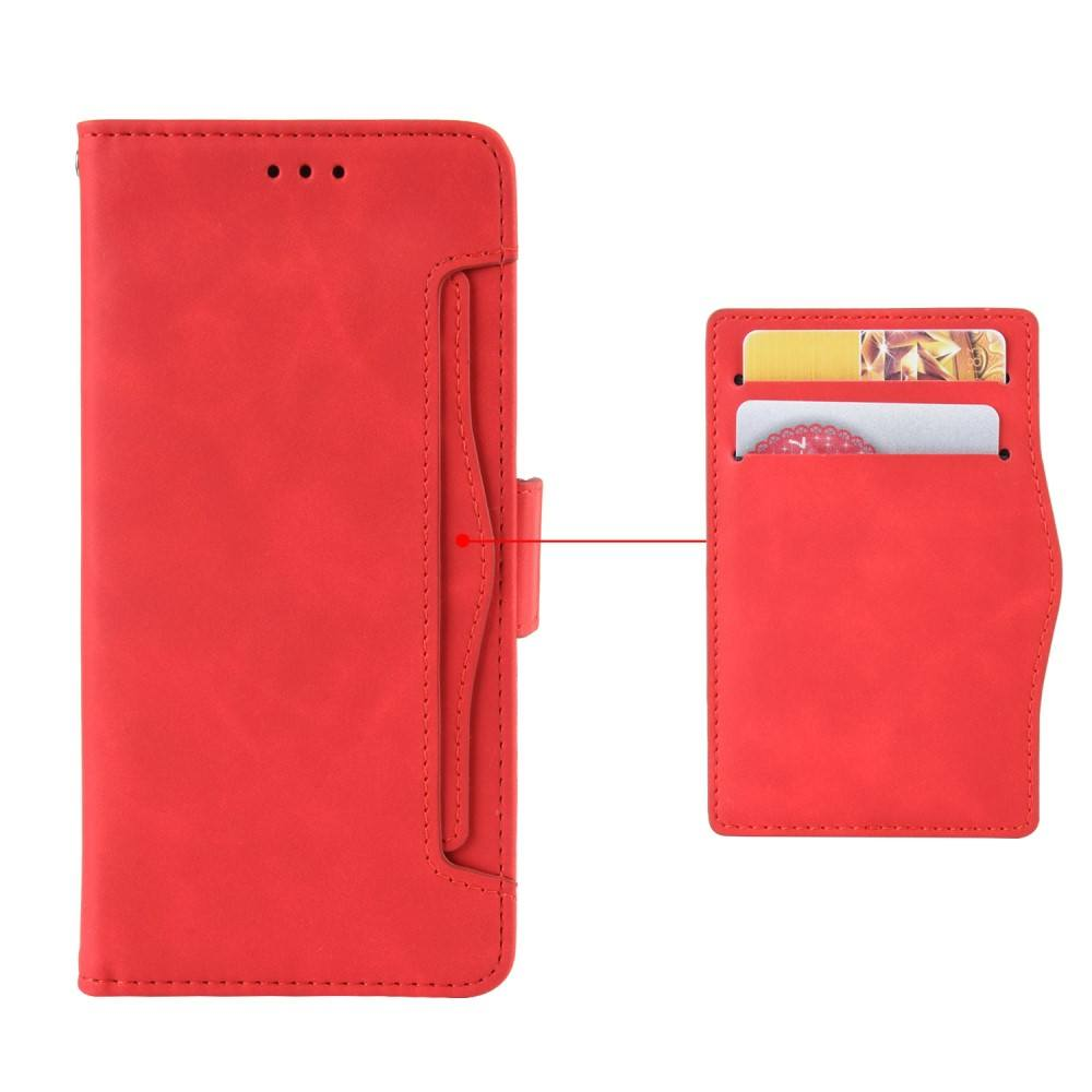 Étui de téléphone rouge avec fentes pour cartes, vu de face et ouvert.