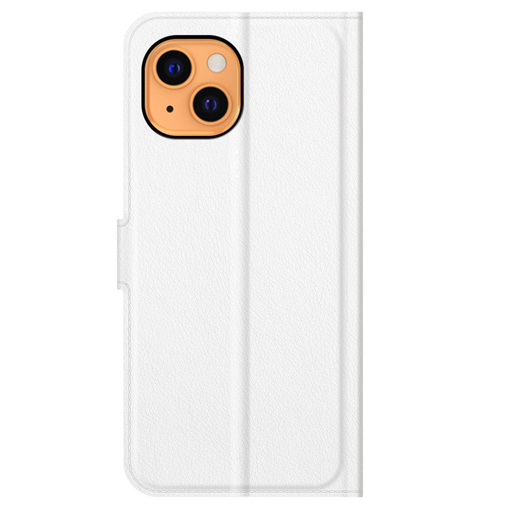 Un étui blanc pour téléphone à clapet avec découpe caméra.
