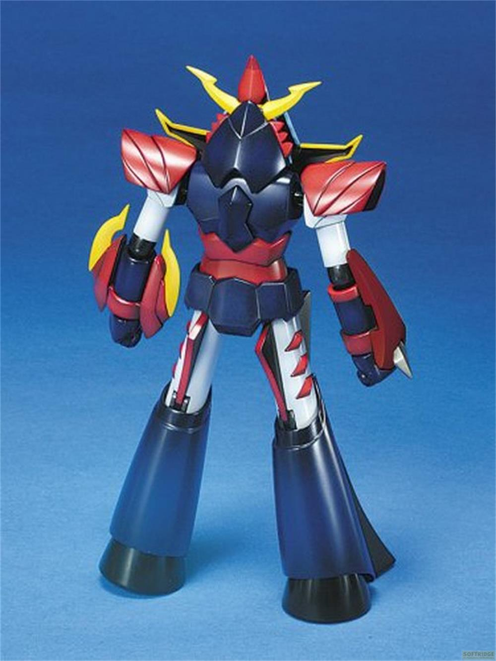 Un robot coloré bleu, rouge et jaune se tient sur fond bleu.