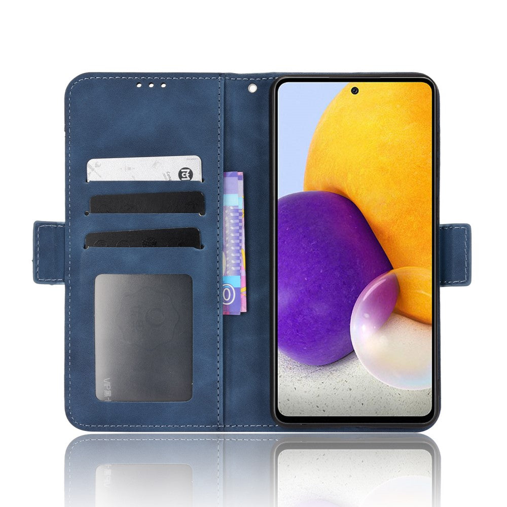 Custodia blu per telefono con slot per carte e schermo visibile che mostra grafica astratta.