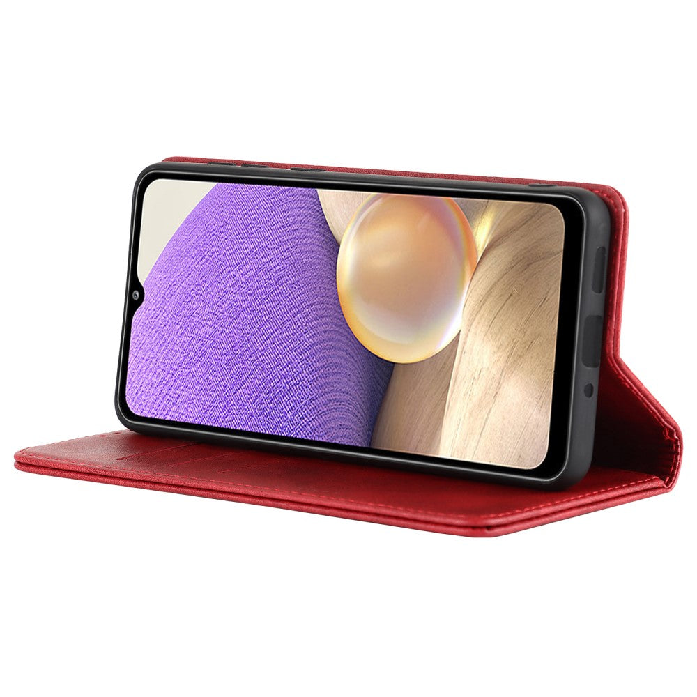 Rote Handyhülle im aufgeklappten Zustand mit einem Smartphone-Display.