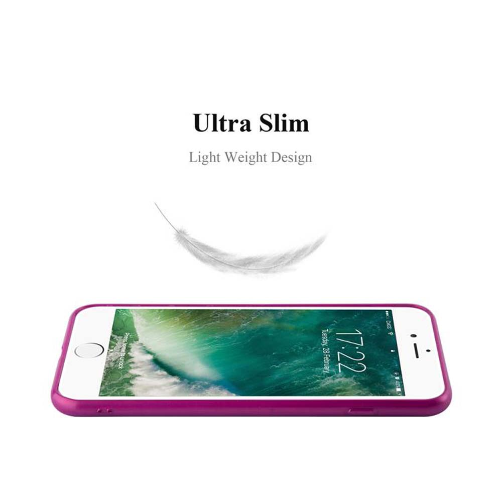 Un iPhone ultrafino y ligero con funda y pantalla moradas.