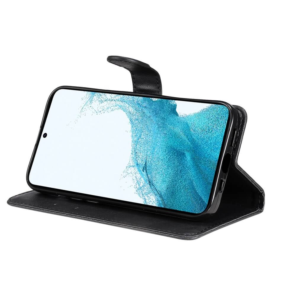 Schwarze Leder-Handyhülle mit einem Telefon, das ein blaues abstraktes Hintergrundbild zeigt.