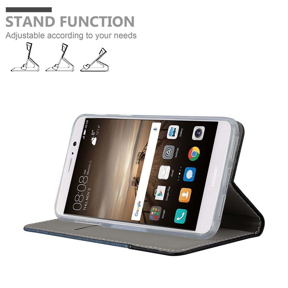 Telefono in custodia blu, mostra funzione stand. Icone in alto.
