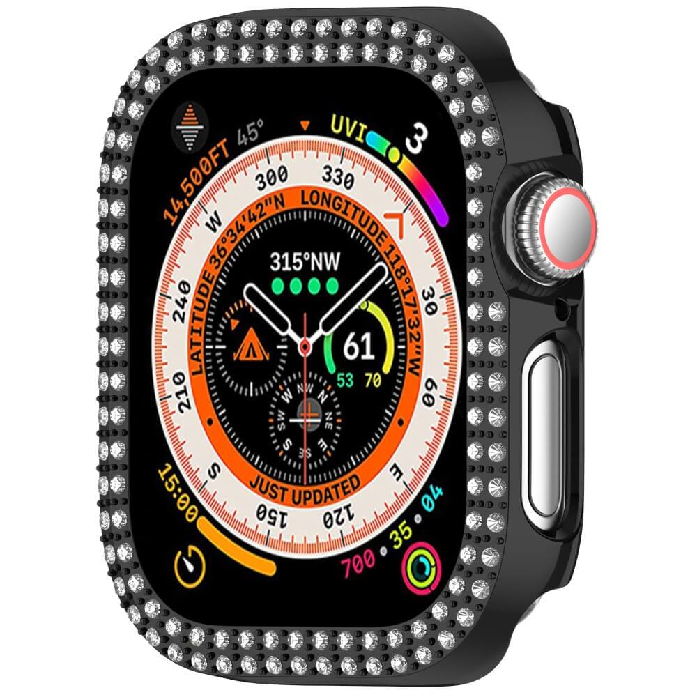 Montre connectée noire avec lunette scintillante, affichant l'altitude, la latitude et la longitude.
