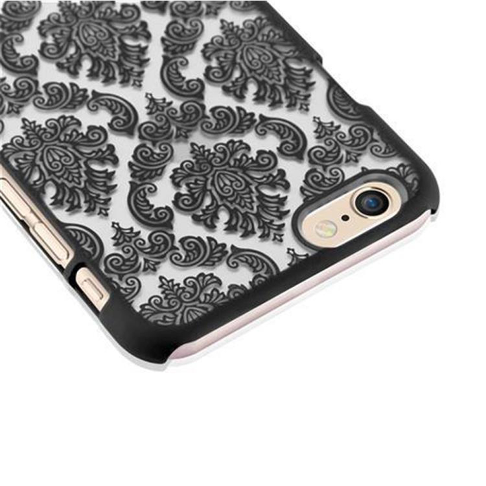 Una cover nera per telefono con motivo floreale, vista ravvicinata.