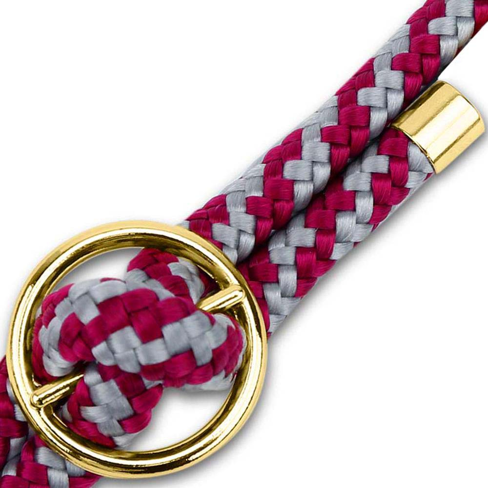 Una corda intrecciata rosa e grigia con un anello dorato.