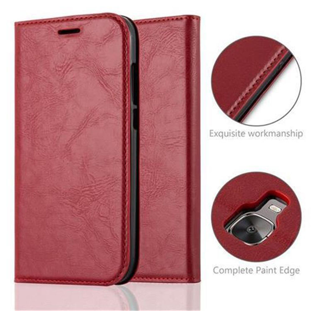 Funda de teléfono de cuero rojo con costuras y recorte de cámara.