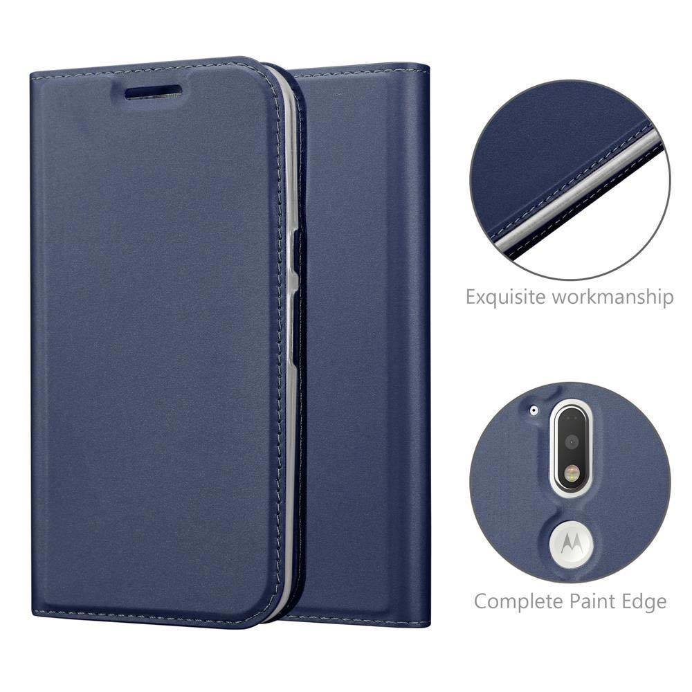 Funda de teléfono azul marino con costuras, primeros planos de bordes y cámara.