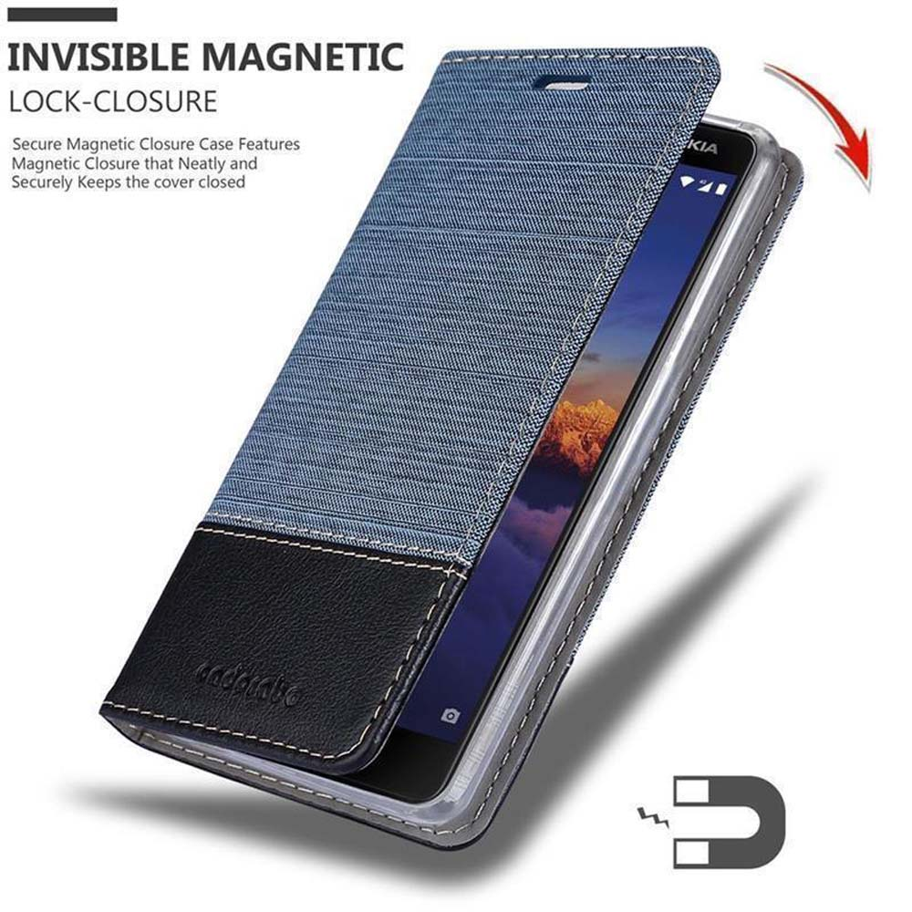Blaue Jeans-Hülle mit schwarzem Lederdetail für ein Smartphone mit magnetischem Verschluss.