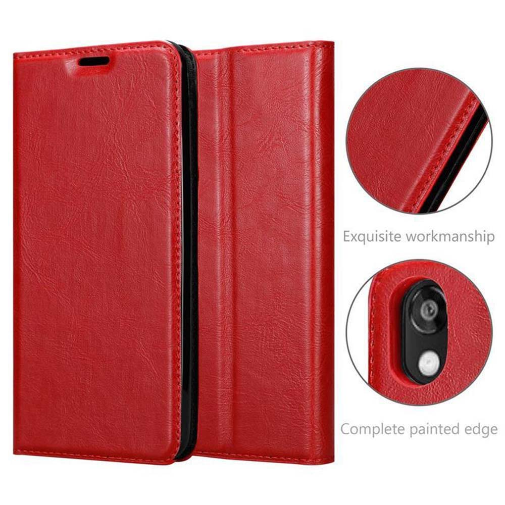 Custodia rossa in pelle per telefono con bordi cuciti e ritaglio fotocamera.