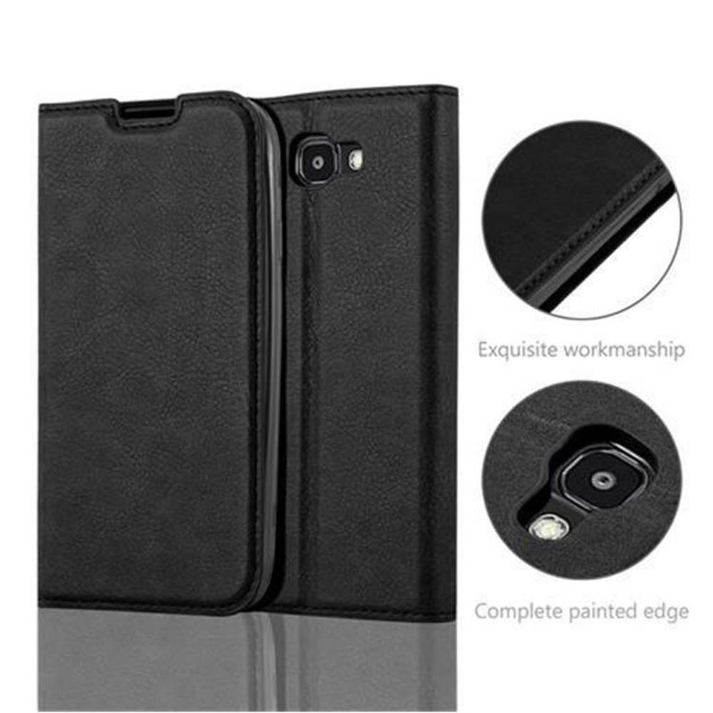 Funda tipo libro de cuero negro para teléfono con recorte de cámara.