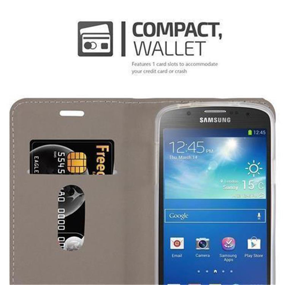Portafoglio grigio con due portacarte contenenti carte e uno smartphone.