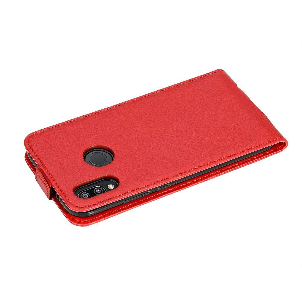Una custodia rossa a libro per telefono con ritagli per fotocamera.