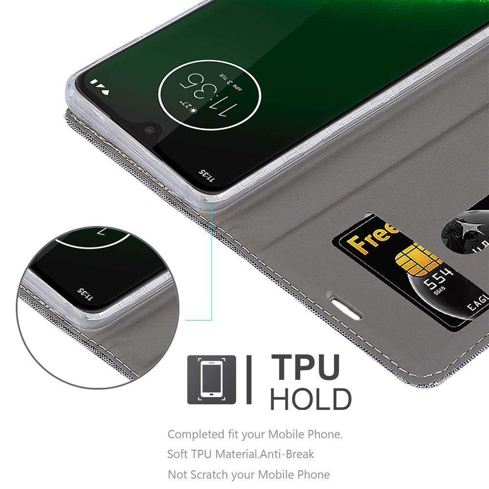 Una custodia per telefono con slot per carte, che mostra le 11:35.