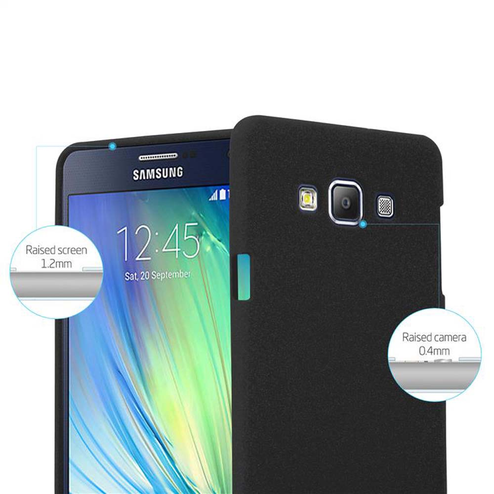 Custodia nera protegge telefono Samsung con 'Schermo rialzato 1.2mm' e 'Fotocamera rialzata 0.4mm'.