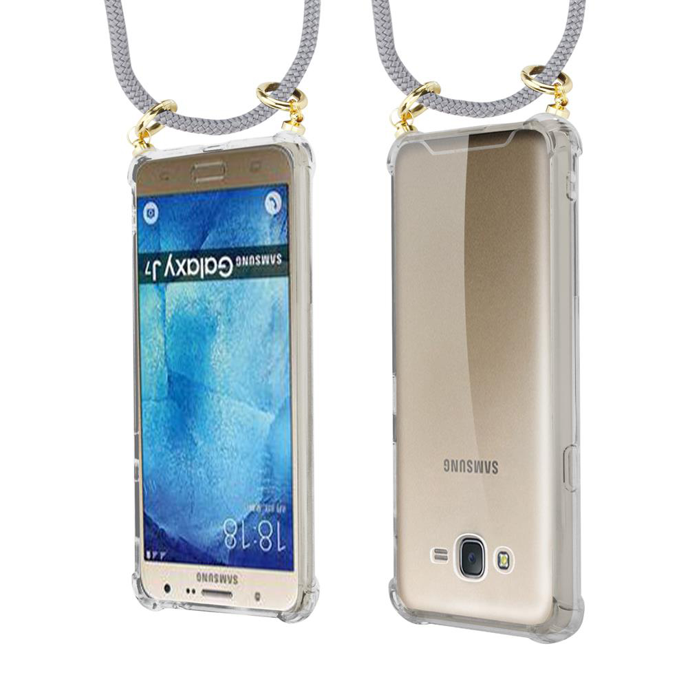 Due telefoni Samsung Galaxy J7 in custodie trasparenti con cordini.