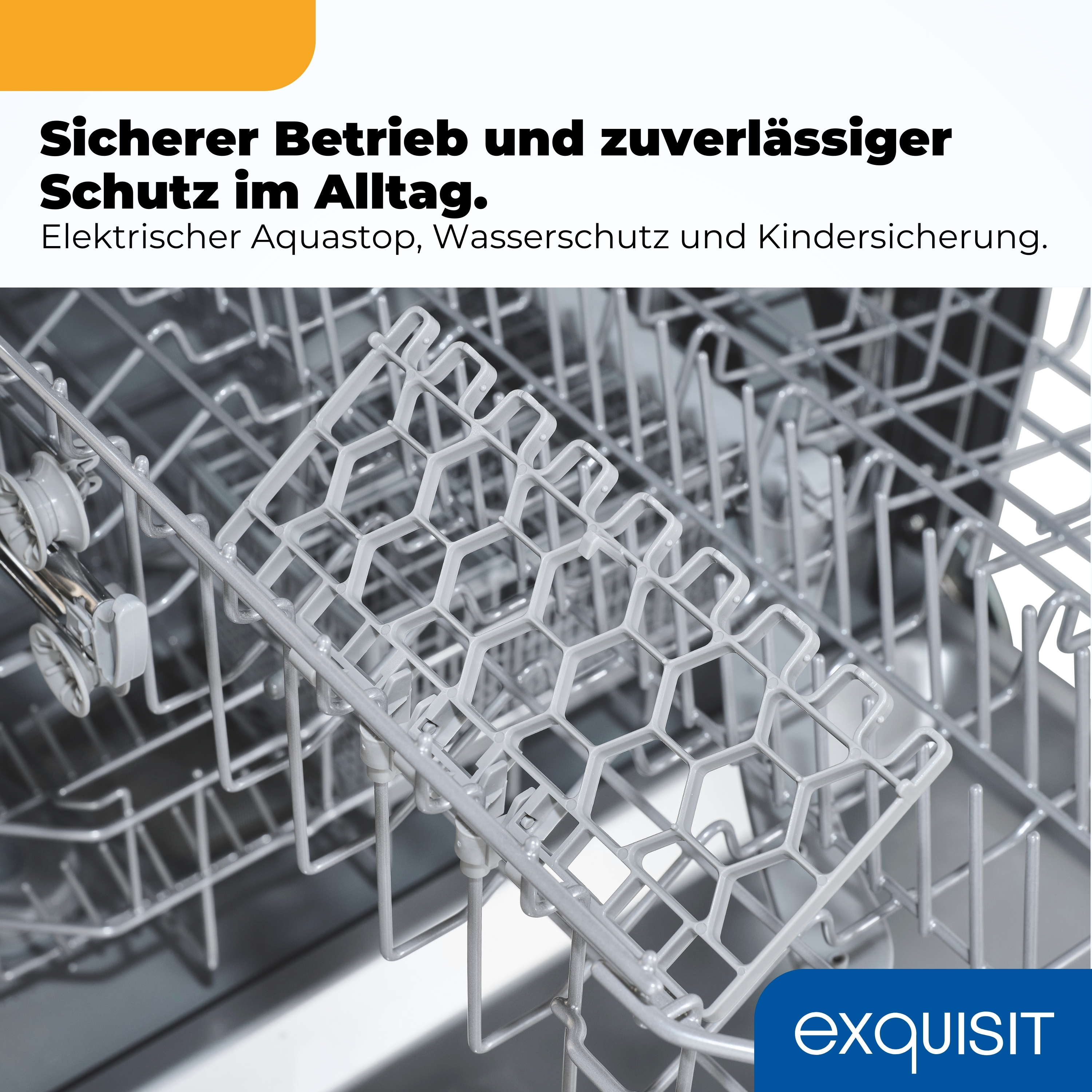 Nahaufnahme des Inneren eines Geschirrspülers mit grauem Gestell.