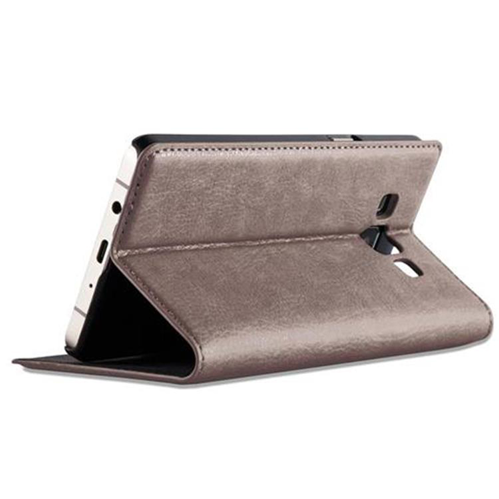 Custodia per telefono in pelle marrone con supporto che protegge uno smartphone.
