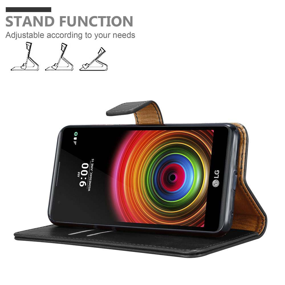 Un telefono nero in una custodia di pelle con display di sfondo colorato.