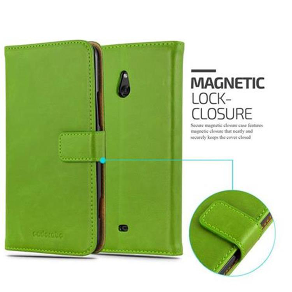 Mostrata una custodia per telefono in pelle verde con chiusura magnetica. Vista ravvicinata.