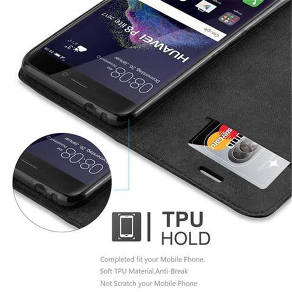 Un telefono Huawei P8 lite 2017 in una custodia nera che mostra una Mastercard.