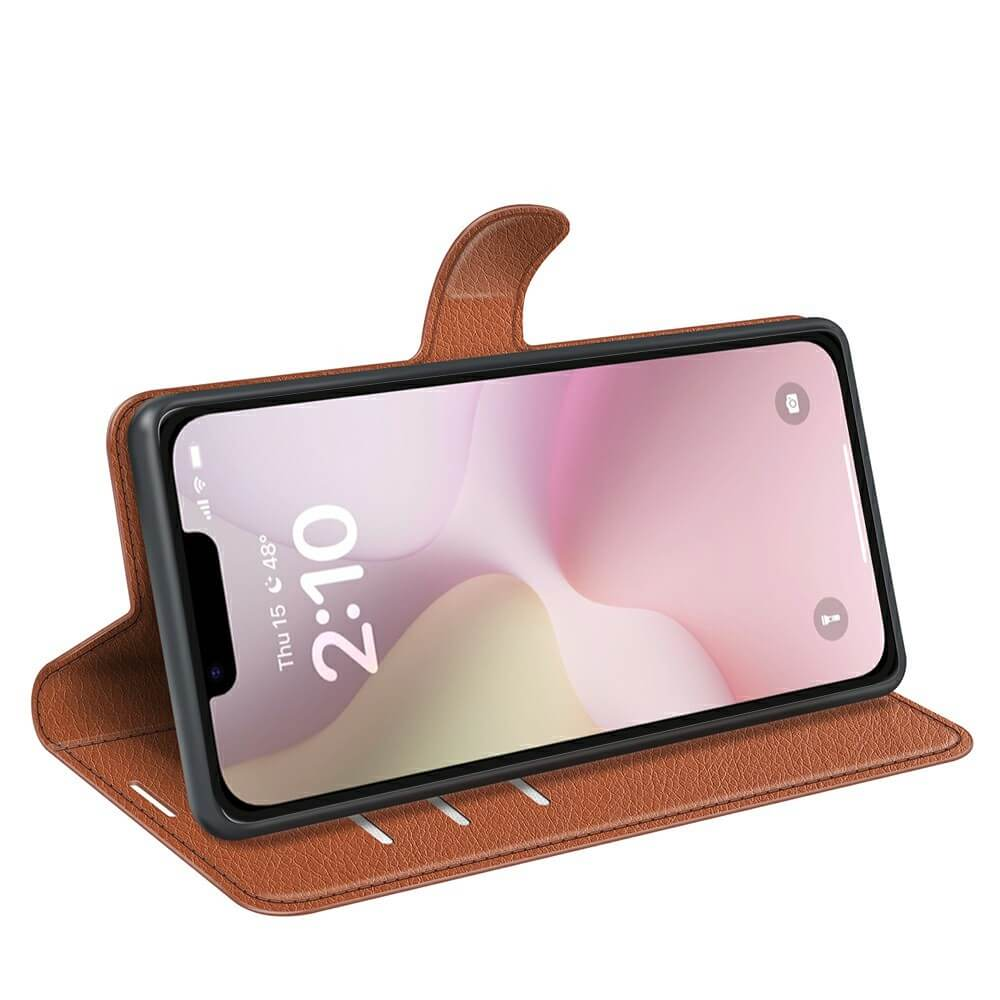 Custodia per telefono marrone con flip aperto, mostra uno smartphone con l'ora 2:10.