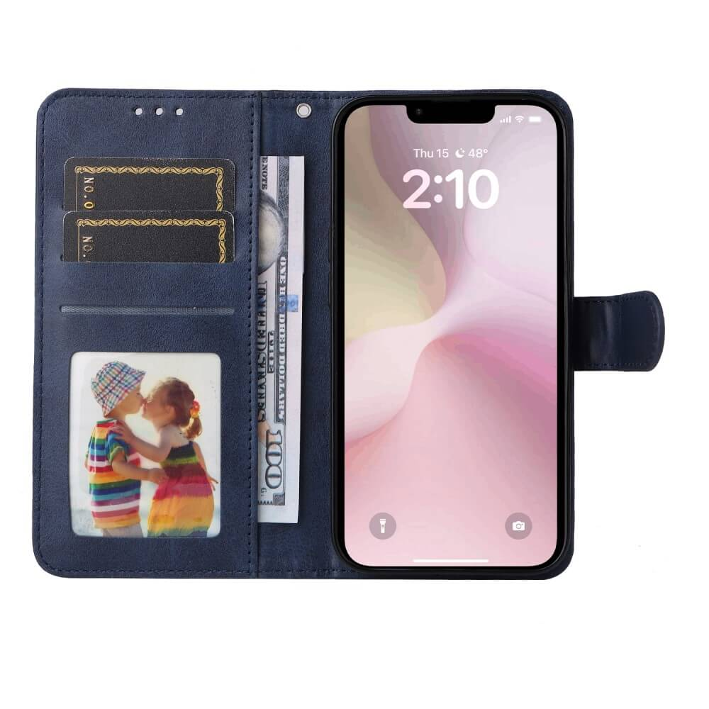 Custodia blu scuro con foto di bambini, soldi e telefono.
