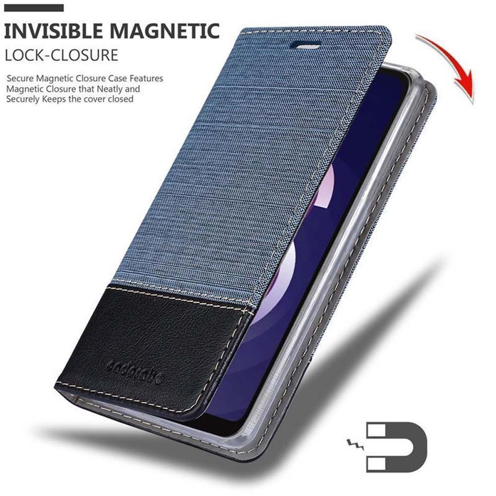 Custodia per telefono in denim blu e pelle nera con chiusura magnetica.