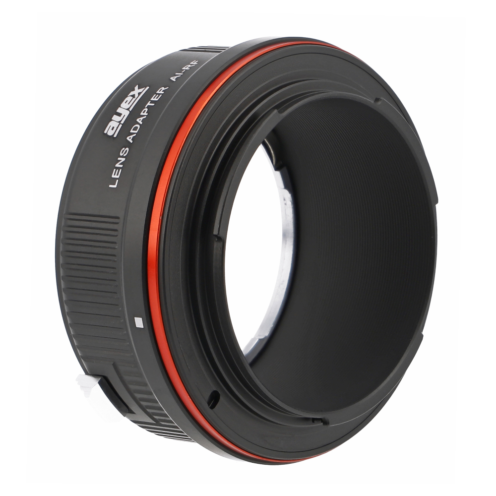 Ein schwarzer Objektivadapter mit roten Akzenten und der Aufschrift „ayex LENS ADAPTER AI-RF“.