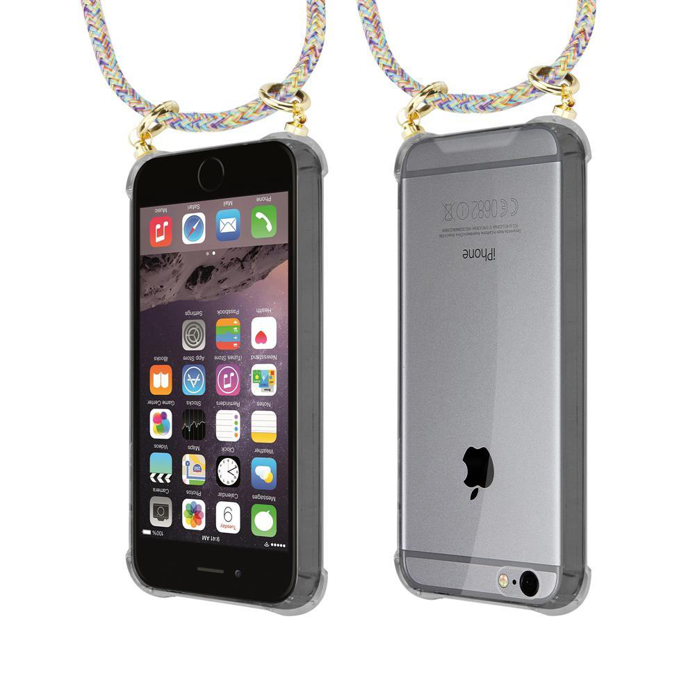 Un iPhone in custodia trasparente con laccetto. Fronte mostra app, retro mostra loghi.