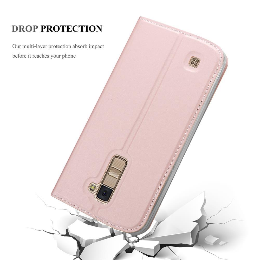 Una cover rosa per telefono con effetto crepato sottostante.