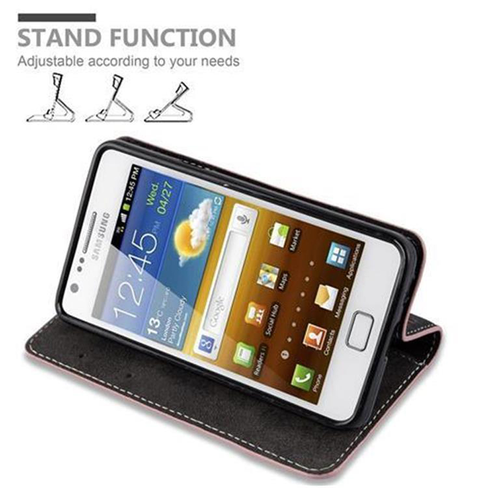 Ein Samsung-Smartphone in einer schwarzen Hülle mit Standfunktion.